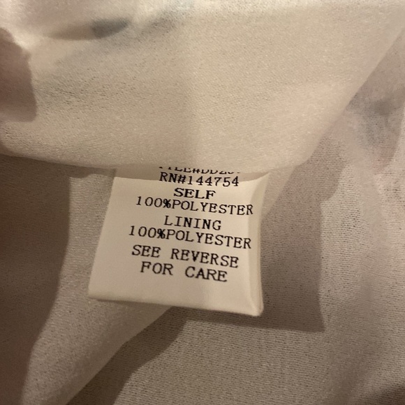 Davi & Dani Dress Size Small NWT - Picture 8 of 9